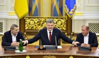 Poroşenko'dan Kırımlı Siyasilere Devlet Nişanı