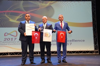Tarsus Belediyesi'ne 'Avrupa Mükemmellikte Başarı Ödülü'