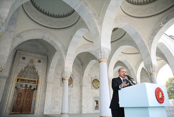 Cumhurbaşkanı Erdoğan Kur'an okudu