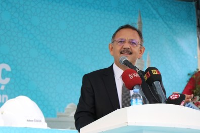 Çevre Ve Şehircilik Bakanı Özhaseki Açıklaması 'Bin Bir Türlü Belaya Karşı Dimdik Ayaktayız'