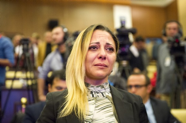 Gökçek veda ederken gözyaşlarını tutamadılar