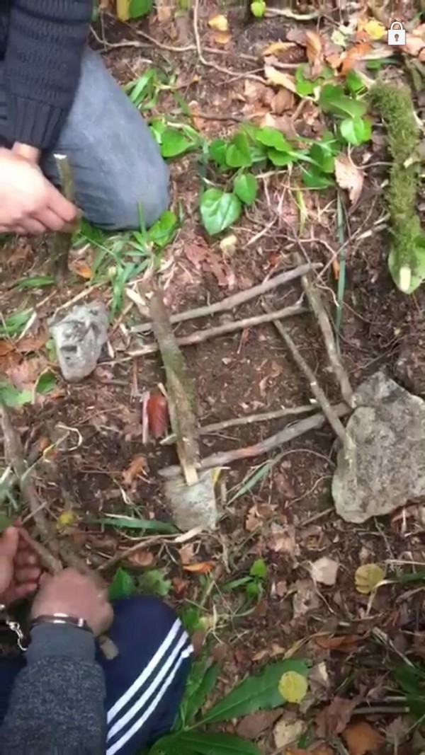 PKK'lı teröristler görünmemek için böyle ateş yakıyormuş