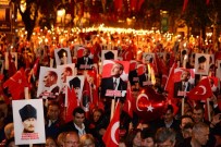 Kadıköy'deki Cumhuriyet Yürüyüşüne Yoğun İlgi