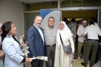 BENCILLIK - Başkan Özgökçe, Hacıları Güllerle Karşıladı