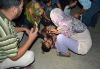 YUSUF HALAÇOĞLU - Cadde Üzerinde Yürüyen Gence Bıçaklı Saldırı