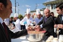AŞURE GÜNÜ - Cumhurbaşkanlığı, Beştepe Millet Camisi'nde Aşure Dağıttı