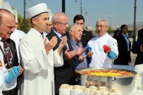 AŞURE GÜNÜ - Cumhurbaşkanlığı, Beştepe Millet Camisi'nde Aşure İkram Edildi