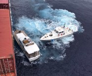 YARDIM ÇAĞRISI - Türk Gemisi Sicilya Açıklarında 77 Göçmeni Kurtardı