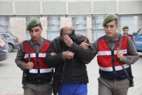 KAĞIT PARA - Caminin Yardım Kumbarasını Soyan Hırsız Güvenlik Kamerası Sayesinde Yakalandı