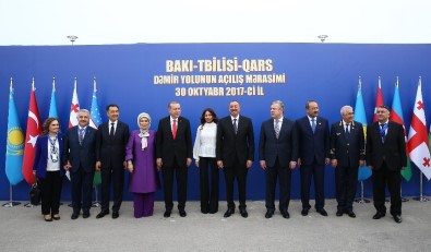 Cumhurbaşkanı Erdoğan, 'Bakü-Tiflis-Kars Demiryolu' Hattının Açılışına Katıldı