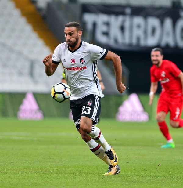 Beşiktaş'ın gol silahı 'Cenk Tosun'