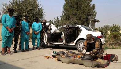 Afganistan'da 3 İntihar Saldırganı Yakalandı