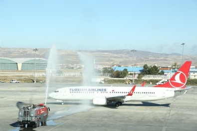 Ankara'dan Yurt Dışına Açılan Yeni Hatların İlk Uçuşu Başladı