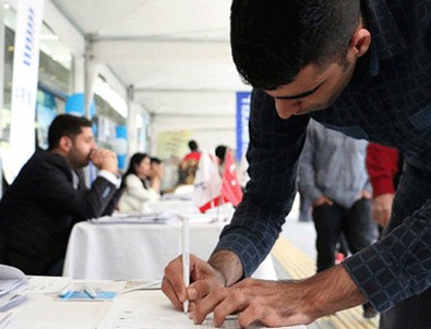 İş arayanlar dikkat… O sektör acil 80 bin kişi arıyor