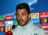 TOLGAY ARSLAN - 'Okul Harçlığını Biriktirip Gelenler Var'