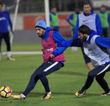 Trabzonspor Yağmur Altında Çalıştı