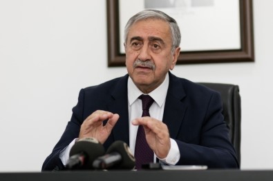 Akıncı'dan Dışişleri Bakanına Eleştiri