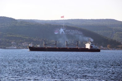 Çanakkale Boğazı'ndan Bir Yılda 44 Bin Gemi Geçti