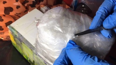 Van'da Narkotik Polisinden Uyuşturucu Tacirlerine Büyük Darbe
