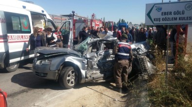 Afyonkarahisar'da korkunç kaza: 4 ölü