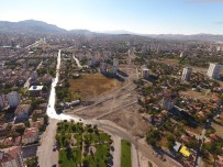 KENTSEL DÖNÜŞÜM PROJESI - Büyükşehir'de Yol Çalışmaları Devam Ediyor