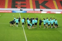 LUCESCU - Milli Takım, İzlanda Sınavına Hazır