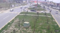 IŞIK İHLALİ - Van'da Trafik Kazaları MOBESE'de