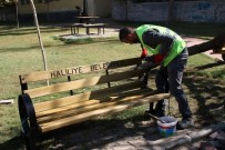 ÖMER ÇIÇEK - Ahmet Yesevi Parkında Yenileme Çalışmaları Yapıldı