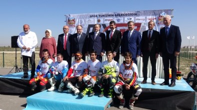 Bakan Eroğlu, 2018 Dünya Motokros Şampiyonası Tanıtım Toplantısına Katıldı
