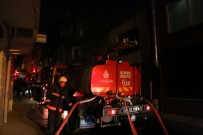 Beyoğlu'nda Korkutan Yangın Açıklaması 3 Yaralı
