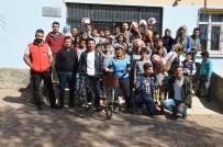 DÜNYA TURU - Kırıkkaleli Bisikletseverlerden Anlamlı Destek