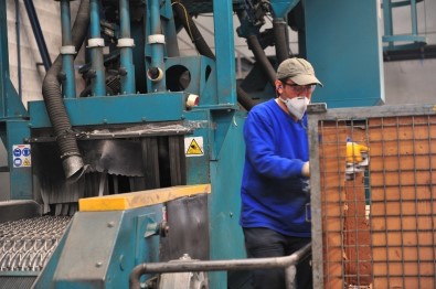 Ümraniye Belediyesi, Binlerce Kişiyi İş Sahibi Yaptı