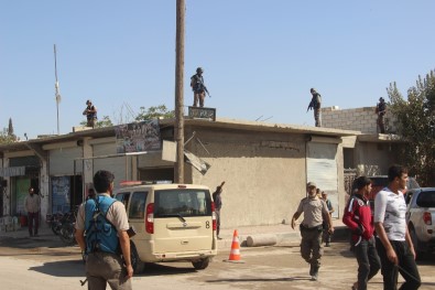İdlip'e Operasyon Başlatan ÖSO'ya Türkmenlerden Tam Destek