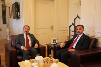 İl Başkanı Aydın, Rektör Karabulut'u Ziyaret Etti