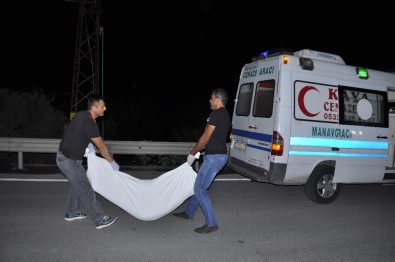 Özbek Kadın Kazada Öldü