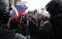 MEDYA ÇALIŞANLARI - Rusya'da Muhalefet Liderine Destek İçin İzinsiz Gösteri