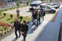 SİLAH TİCARETİ - Silah Kaçakçıları Tutuklandı