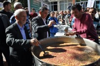 Simav Belediyesi 5 Bin Kişiye Aşure Dağıttı