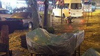 Alanya'da Şiddetli Yağmur Hayatı Felç Etti