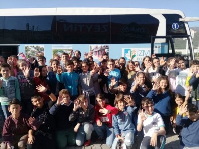 İzmit Belediyesi Öğrencileri Bursa'ya Götürülüyor