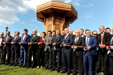 Başbakan Yardımcısı Çavuşoğlu, 'Türk Diline Önem Veriyoruz'