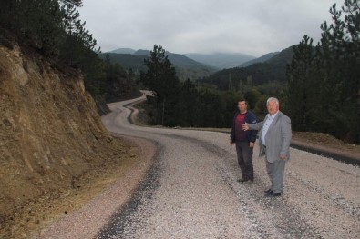 Başkan Murat Çakır Açıklaması Şaphane-Hisarcık Alternatif Yol Genişletme Ve Asfalt Çalışması Tamamlandı