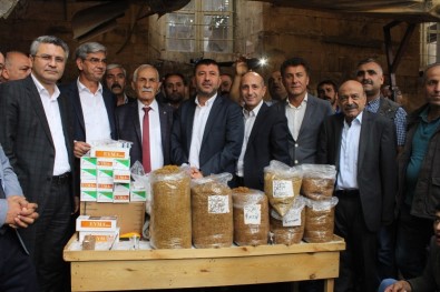 CHP Genel Başkan Yardımcısı Ağbaba Tütün Üreticileriyle Bir Araya Geldi