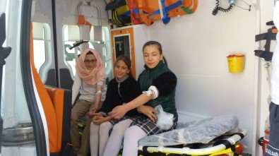 Kütahya'da 6 İlkokul Öğrencisi, Gıda Zehirlenmesi Şüphesiyle Hastaneye Kaldırıldı