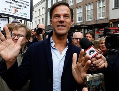 Seçimden 208 gün sonra Hollanda'da hükümet kuruldu!