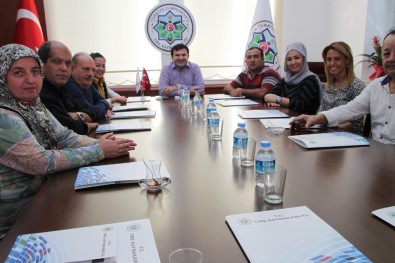 Tire Kaymakamı, Kaymakamlık Takipçileriyle Buluştu