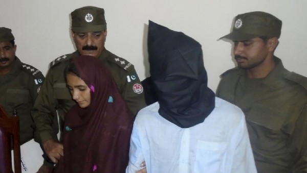 Kocasını zehirlemek isterken 15 aile ferdini öldürdü