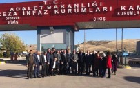 MUSTAFA ERDEM - AK Parti İl Başkanı Sümer, CHP İl Başkanı Erdem'i Özür Dilemeye Davet Etti