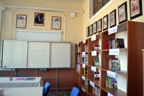 Eğitim Gördüğü Okula Vefa Örneği