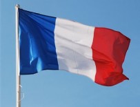 Fransa'da OHAL iki yıl sonra sona erdi